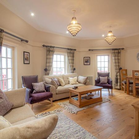 Luxury Royal Mile Apartment By The Castle - Sleeps 4 Édimbourg Extérieur photo
