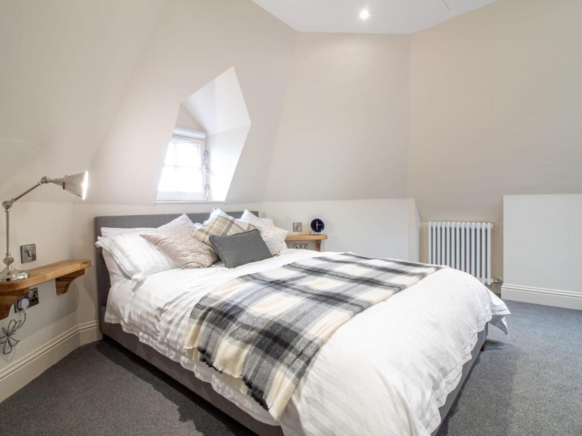Luxury Royal Mile Apartment By The Castle - Sleeps 4 Édimbourg Extérieur photo